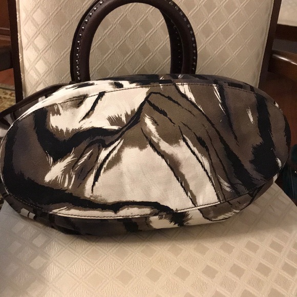 Diane Von Furstenberg DVF TOTE - Picture 2 of 8